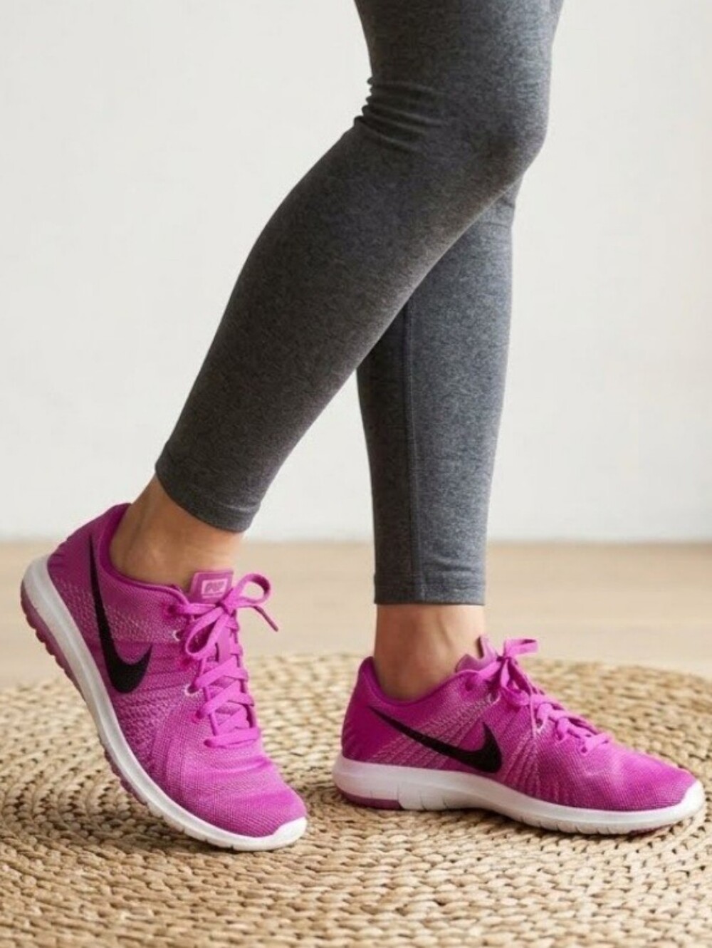 Nike Flex Fury Fitsole Fuchsia Pink Running Shoes Women's Size 5